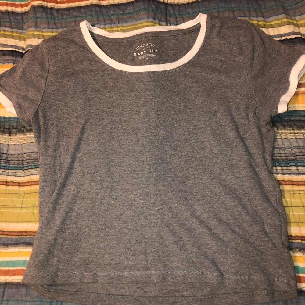 gray baby tee
